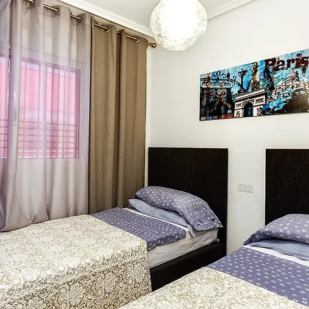 Globus Torremar شقة *